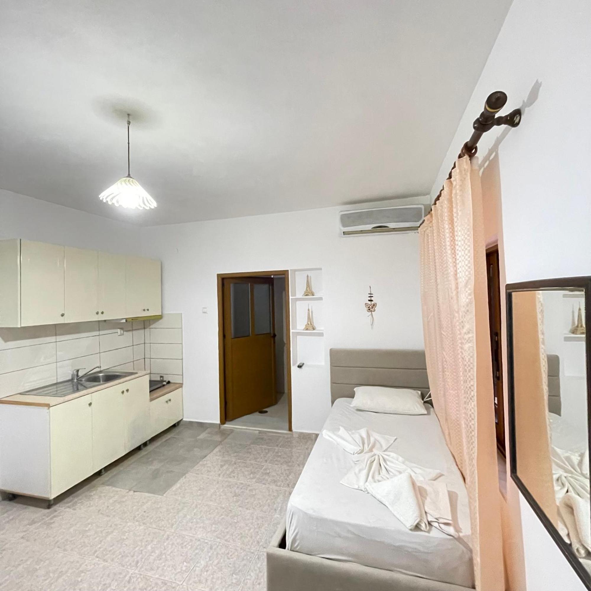 Ksamil Studio&Apartments Екстер'єр фото